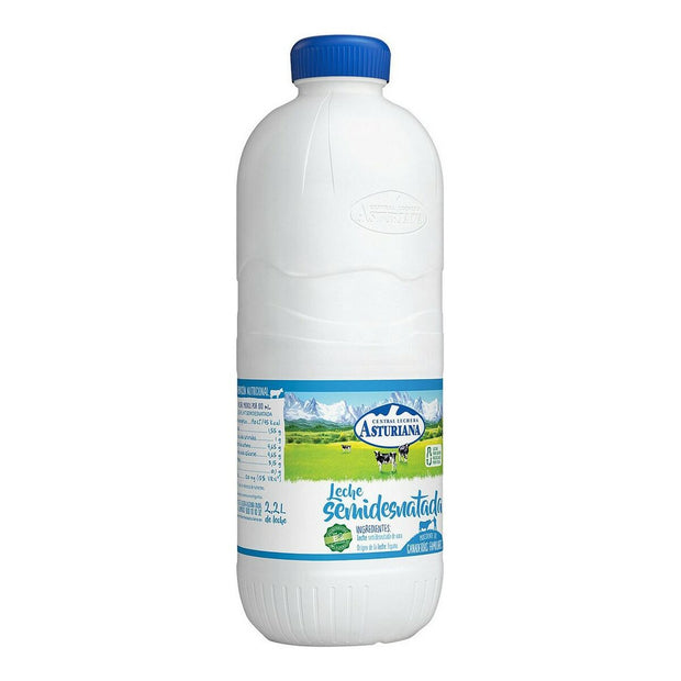 Teilentrahmte Milch Central Lechera Asturiana (2,2 L)