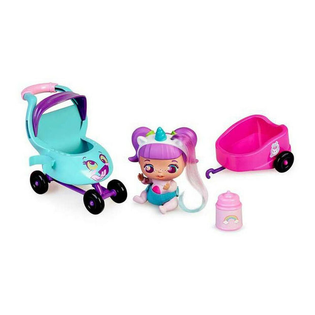 Baby doll Famosa Mini Rosie Car